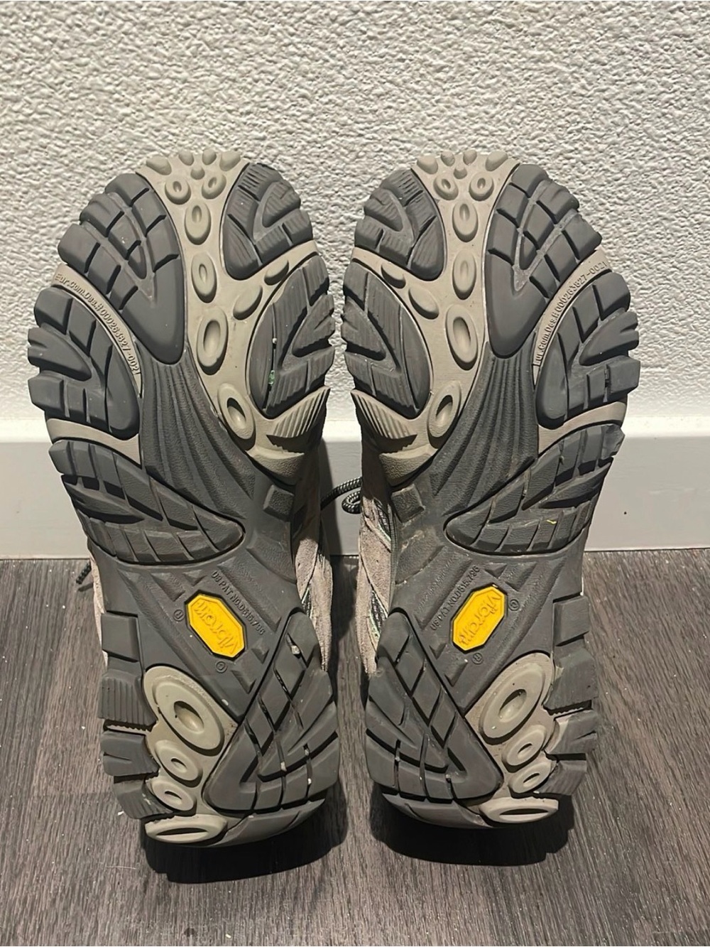 Merrell Women's Taupe and Gray Hiking Sneakers - Picture 4 of 7